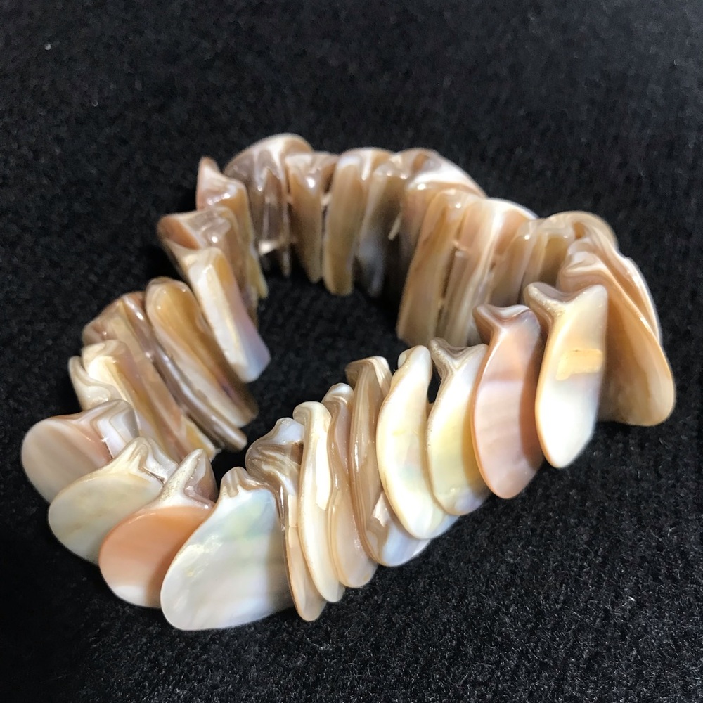 Mother of Pearl Seashell Multicolored Cuff Stretch Bracelet